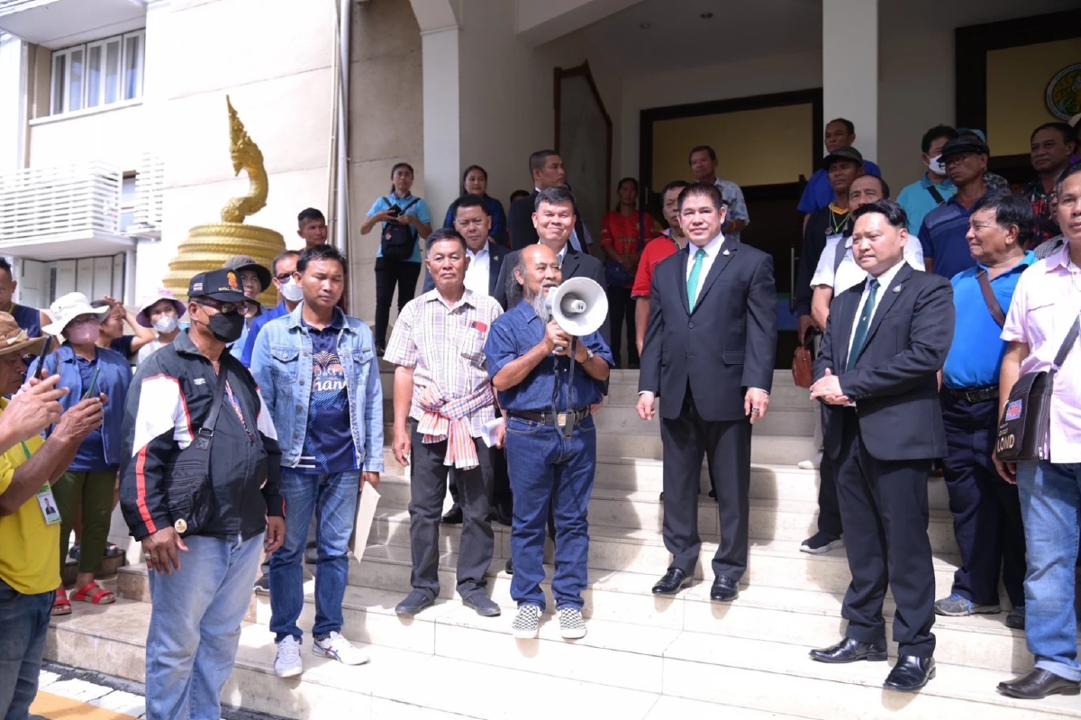 'ธรรมนัส' รับฟังสมัชชาเกษตรกรอีสาน ให้กรมชลฯหารือแก้ปัญหา