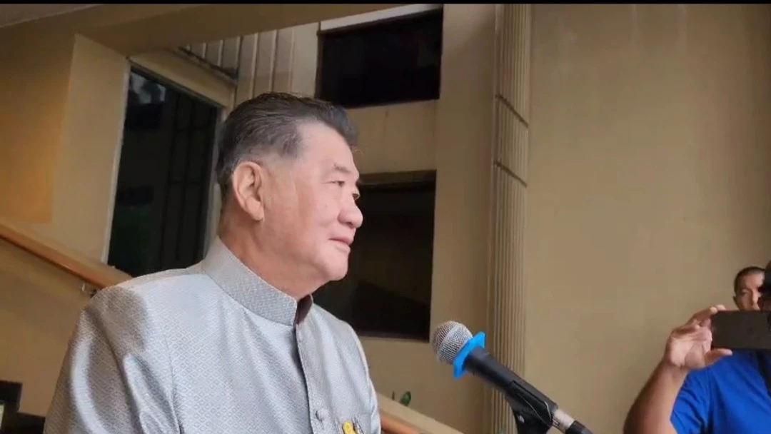 'ภูมิธรรม' เผย คืบหน้ารวมทีมคณะกรรมการทำประชามติแก้ รธน. ย้ำต้องมี สสร.
