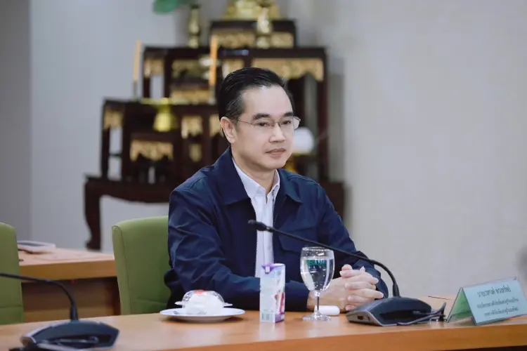 'ดีอีเอส' สรุป 10 ข่าวปลอมคนสนใจ การบินไทย รับสมัครพนักงานรายได้สูง