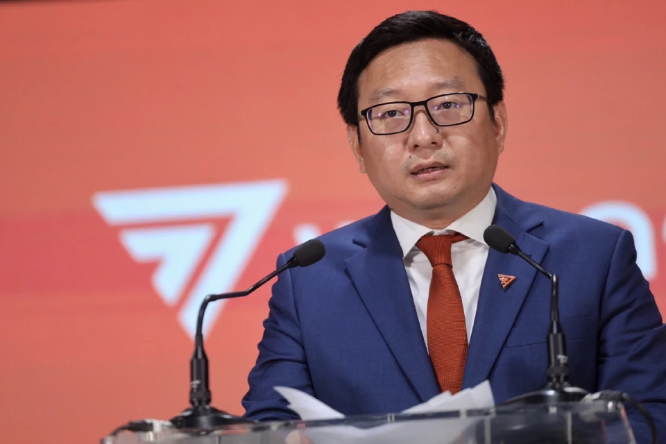 นับหนึ่งปรองดอง! 'ก้าวไกล' ชงร่าง พ.ร.บ.นิรโทษฯ ทุกสีตั้งแต่ปี 49-57