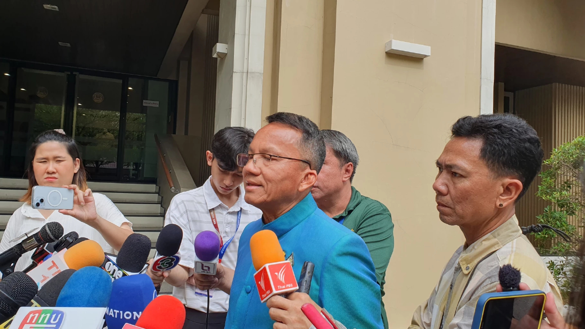 'สมศักดิ์' ยัน เพื่อไทย เดินหน้า ดิจิตอลวอลเล็ต ปัดเกี่ยว 'สามารถ' ออกมาโจมตี