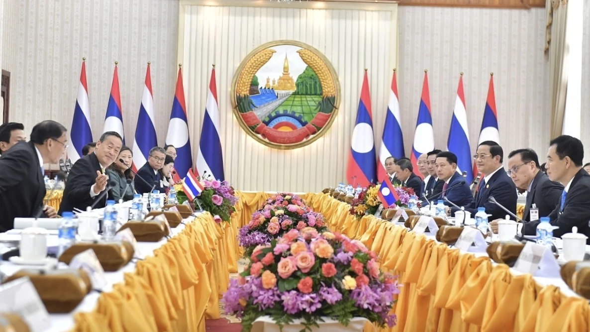'เศรษฐา' เยือน 'สปป.ลาว' ยินดีหนุนเงินกู้ดอกเบี้ยต่ำ สร้างสะพานรถไฟข้ามโขง