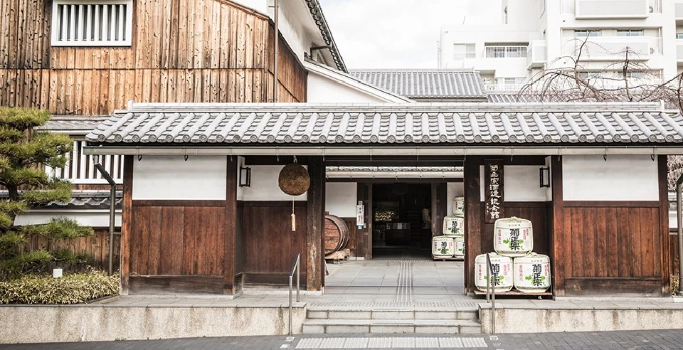 'Sake Dress' 'สาเก' ของคนรุ่นใหม่ 'โช โมริ' ผสานวิธีทำแบบเก่าและใหม่