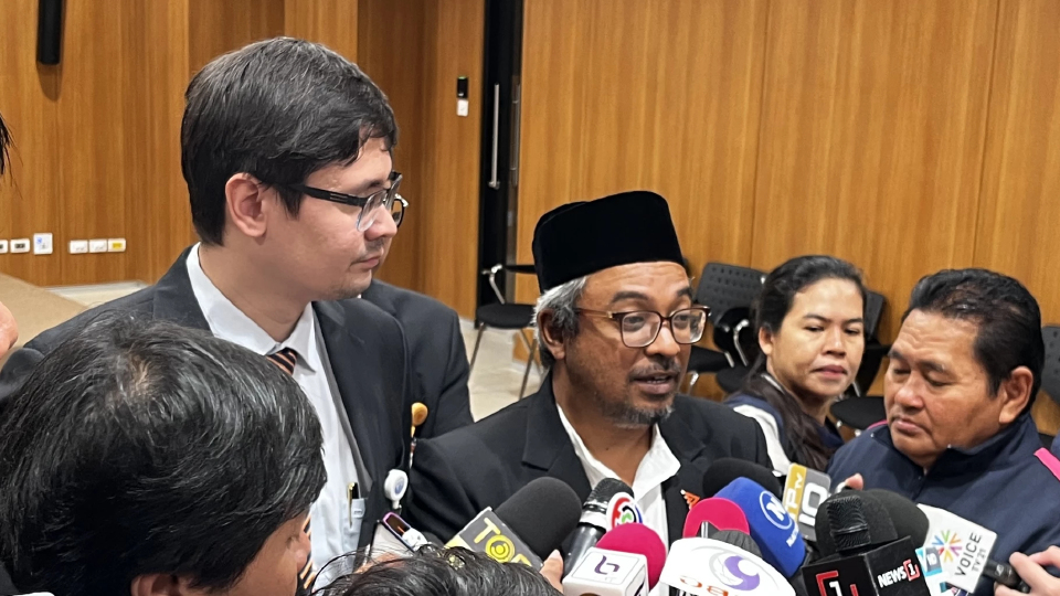 'รัฐบาล' ผลงานติด 'ร.' - 'สส.ก้าวไกล' ประเมินคะแนน-เย้ยหนีตอบกระทู้ฝ่ายค้าน