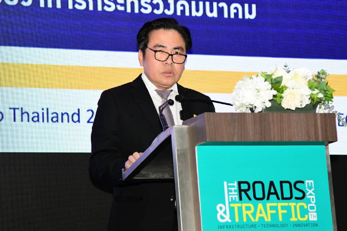 ‘สุรพงษ์’ ลุยพัฒนามอเตอร์เวย์ - ระบบราง