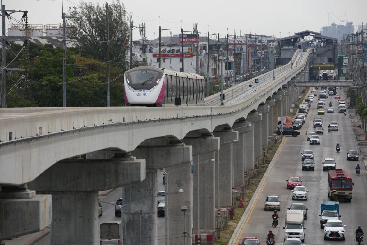 'รถไฟฟ้าสายสีชมพู' กลับมาเปิดให้บริการครบ 30 สถานี