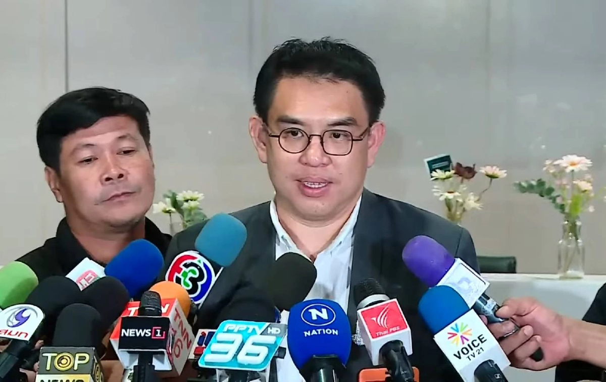 'วิโรจน์' ยังไม่ตัดสินใจร่วม กก.เรือดำน้ำ หวั่นเสียหลักการตรวจสอบ