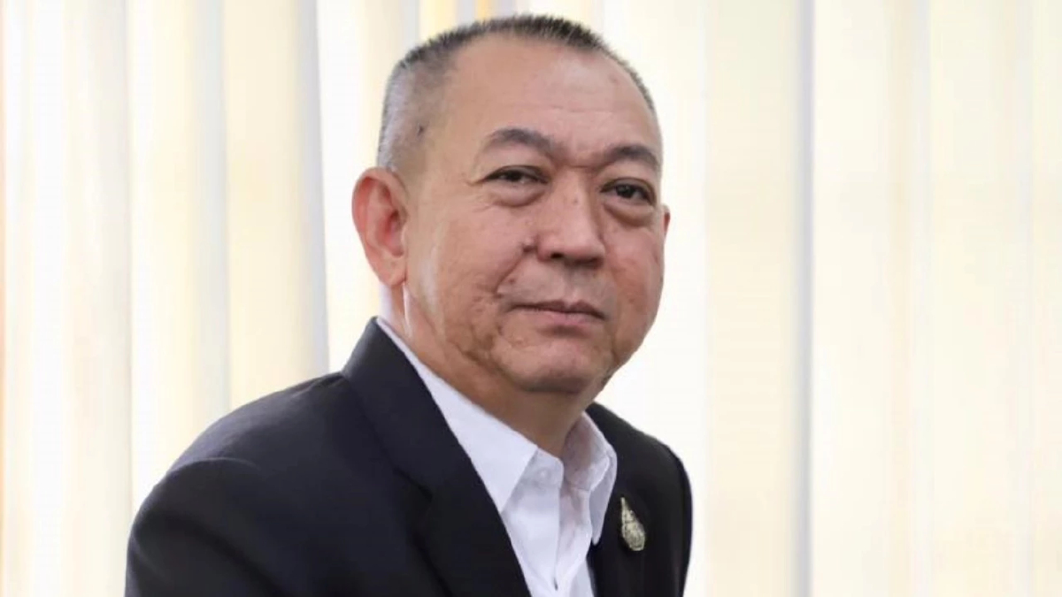 'เฉลิมชัย' พอใจปชป.อภิปรายงบ ย้ำมีศักดิ์ศรีไม่เคยเป็น 'พรรคอะไหล่'