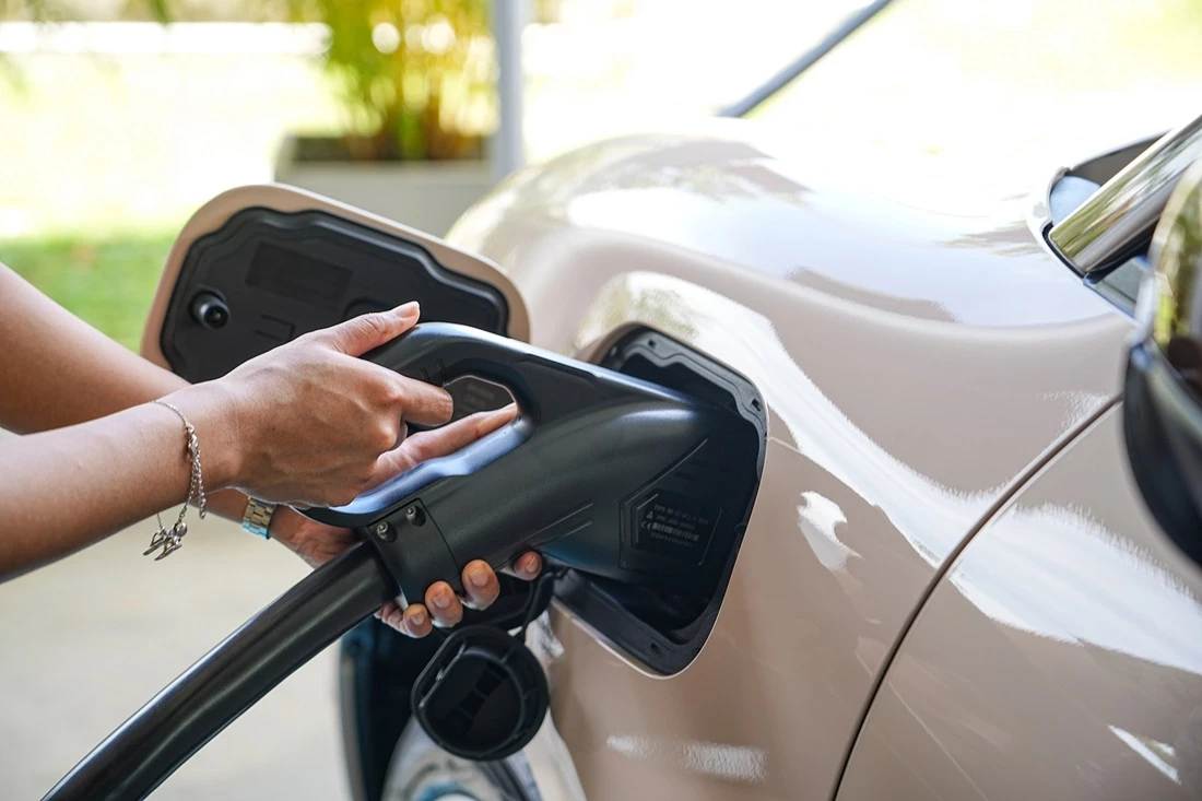 เหตุผลคนซื้อ EV ค่าไฟถูกกว่า 34% สิ่งแวดล้อม 18% ผลสำรวจ เกรท วอลล์-นิด้า