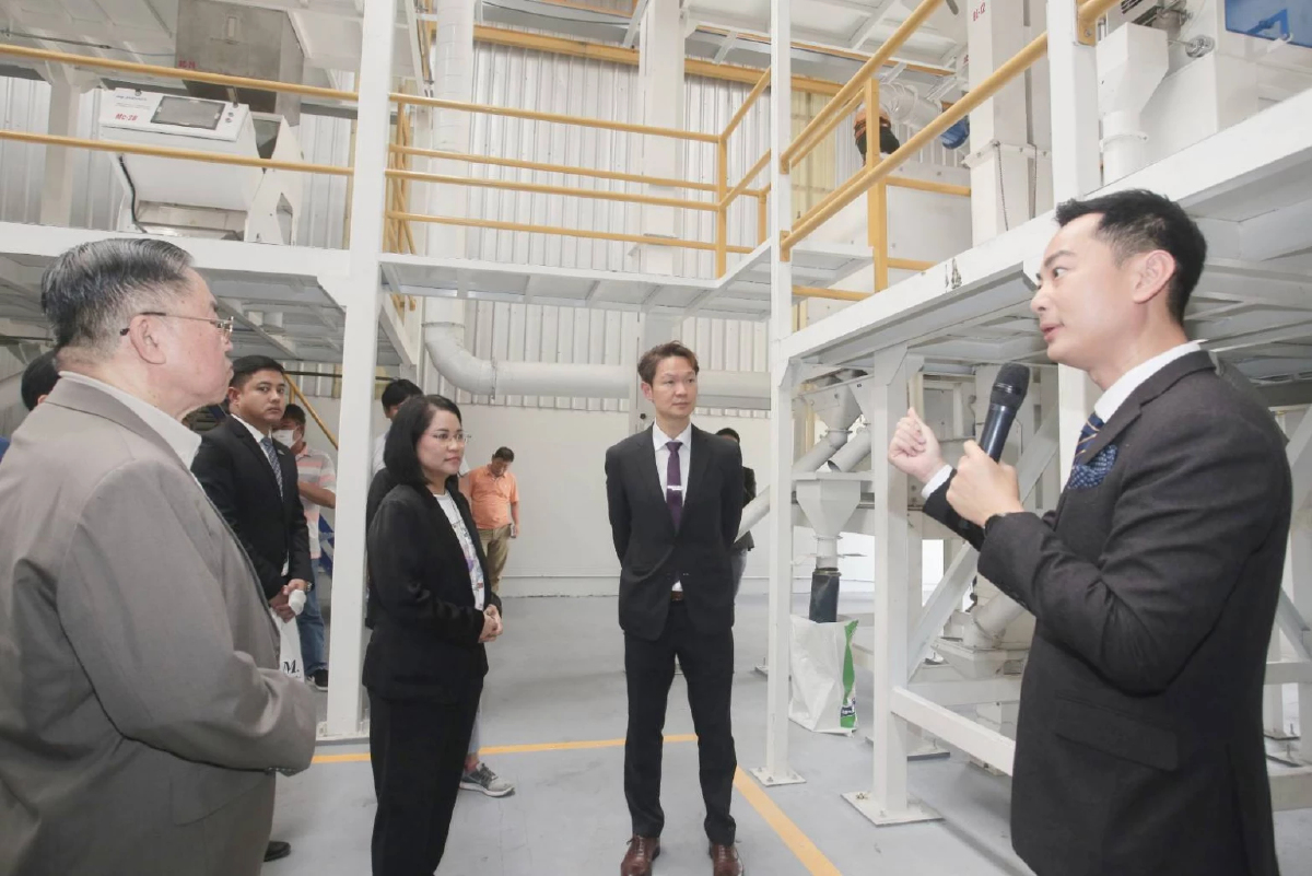 เปิดศูนย์ถ่ายทอดเทคโนโลยีหลังการเก็บเกี่ยวข้าว ยกระดับข้าวไทยปลอดภัย