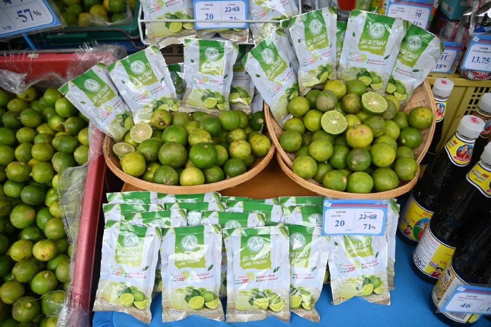 พาณิชย์นำมะนาวผงขายผ่านรถโมบายแก้ปัญหามะนาวแท้แพง