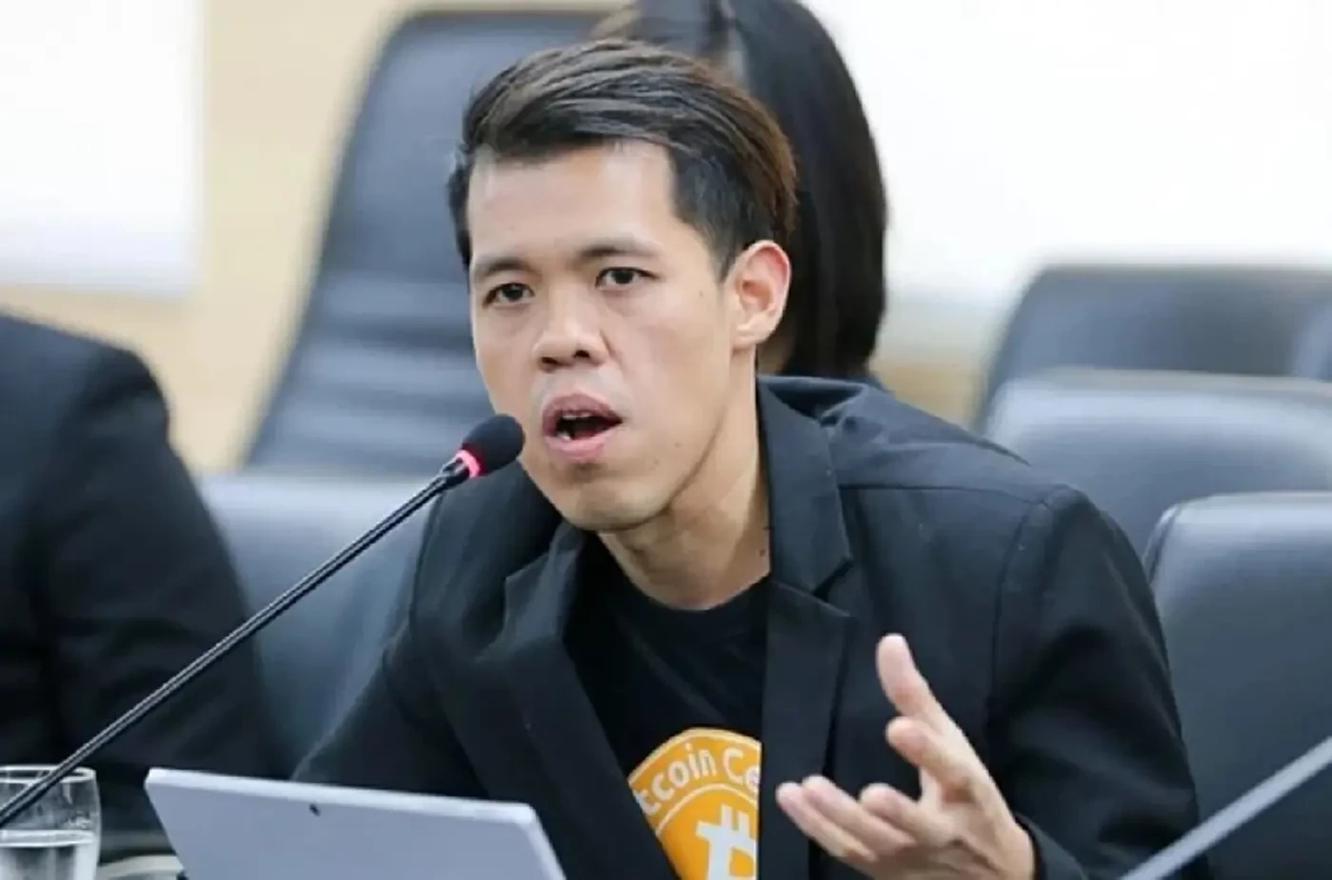 ฝ่ายค้านเคาะ 13 มี.ค.ยื่นซักฟอก ม.152 เผยมีเรื่อง 'ทักษิณ-ยิ่งลักษณ์' ด้วย