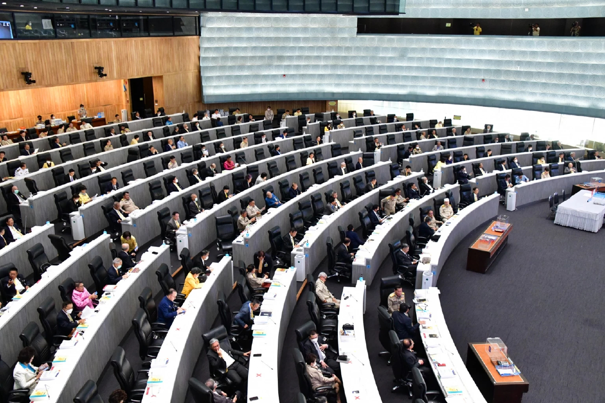 'สว.' รับหลักการ ร่างกม.สมรสเท่าเทียมแล้ว