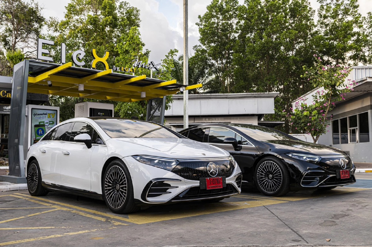 เมอร์เซเดส-เบนซ์ แนะนำเครือข่ายสถานีชาร์จ