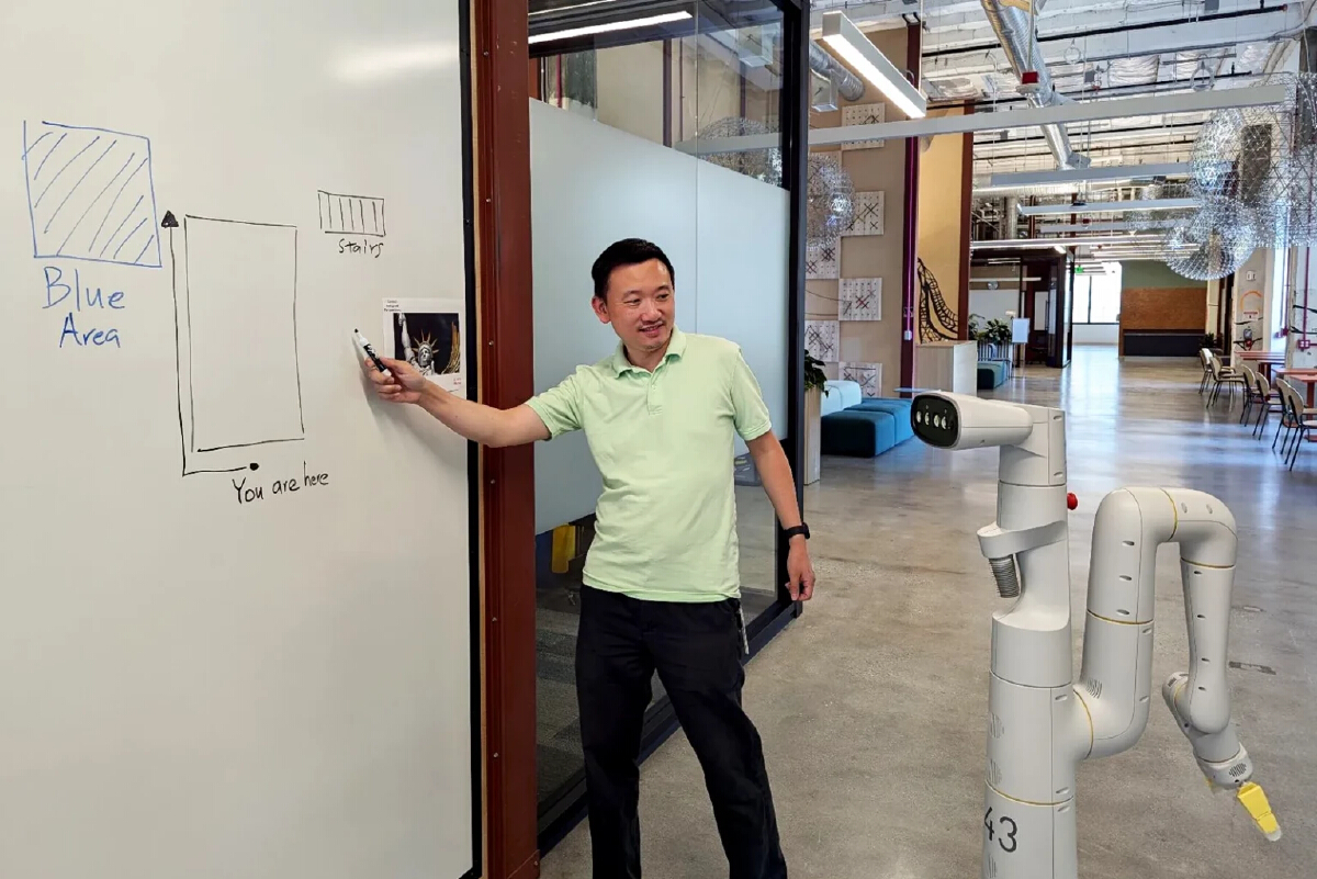 Google เปิดตัว ‘หุ่นยนต์นำทางอัจฉริยะ’ ฝึกจากโมเดล Gemini 1.5 Pro
