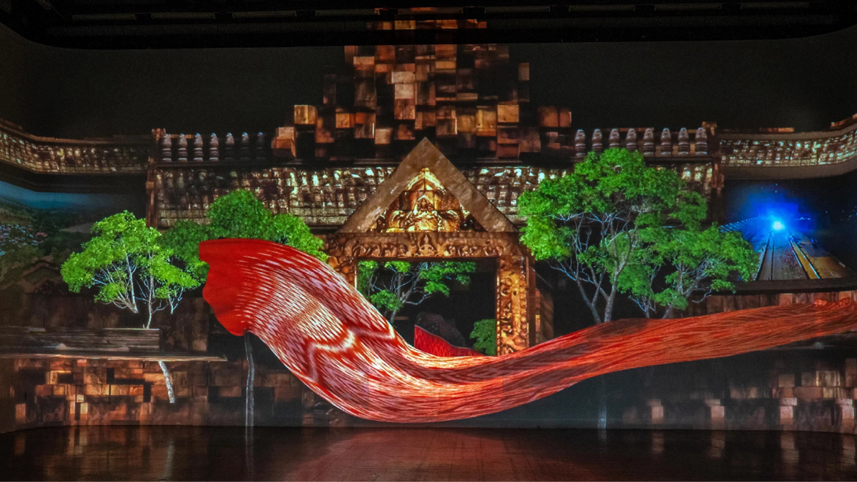 บุรีรัมย์ สร้างประวัติศาสตร์ จัดแสดงแสงสีเสียงระดับโลก เฉลิมพระเกียรติ 72 พรรษา