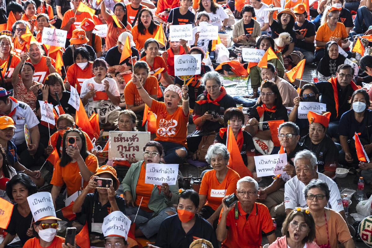 นานาชาติกังวลศาลรัฐธรรมนูญสั่งยุบพรรคก้าวไกล l World in Brief