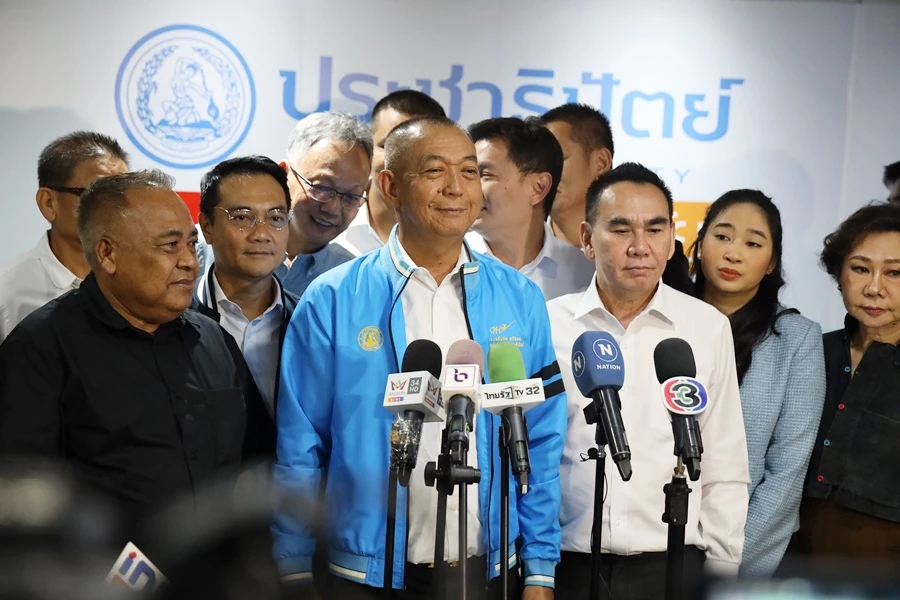 'เฉลิมชัย' ยัน ปชป.โหวตนายกฯ เป็นเอกภาพ ไร้ดีลร่วมรัฐบาล