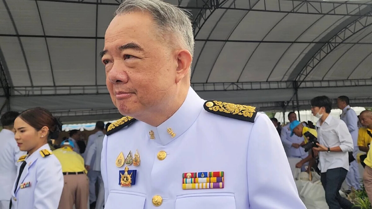 ประธานศาลรธน. ปัดตอบ สังคมจับตา องค์คณะตุลาการวินิจฉัยคดี 'นายกฯ'14 ส.ค.