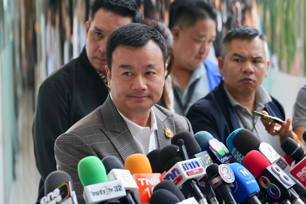 มติ สส.เพื่อไทย ไม่เอา 'พปชร.' ร่วมรัฐบาล​ - โยน 'กก.บห.' เคาะ