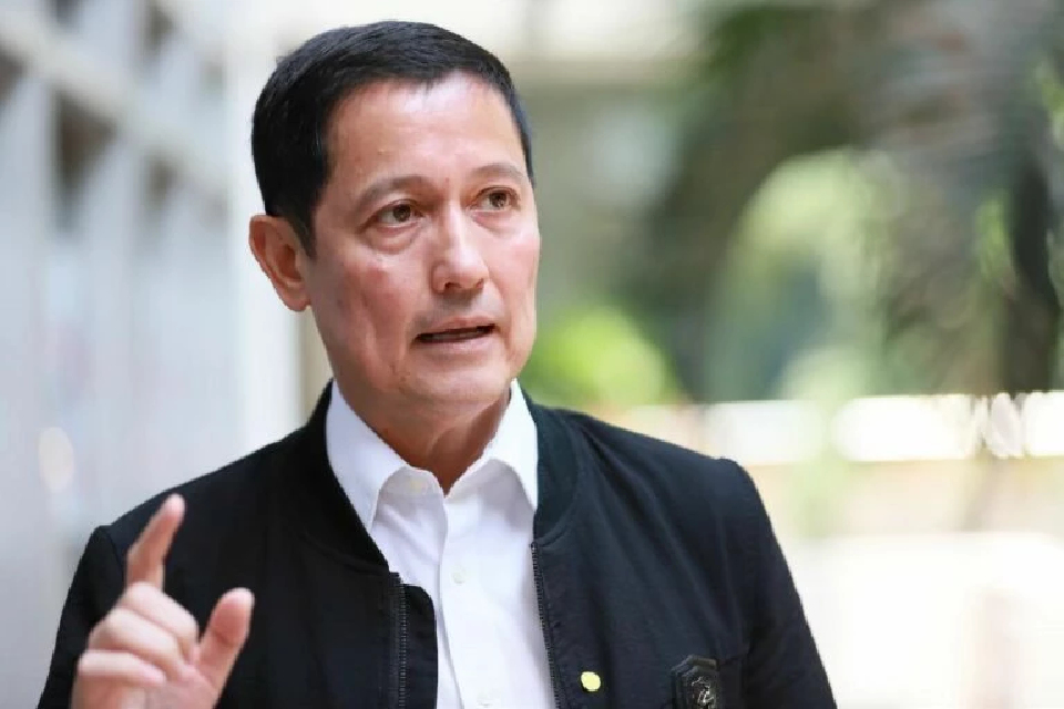 'อนุดิษฐ์' มึนข้อเสนอ SAAB ซ้ำตอนซื้อ 'กริพเพน' ฝูงแรก - ห่วงทอ.ถูกหลอกอีก