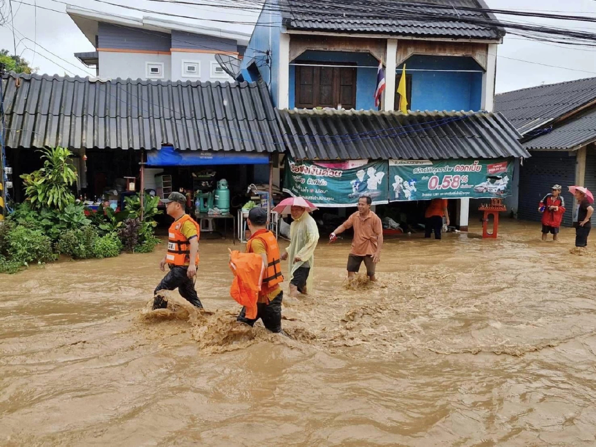 สรุป 'น้ำท่วม' ล่าสุด 19 จังหวัด เดือดร้อนกว่า 2.6 หมื่นครัวเรือน