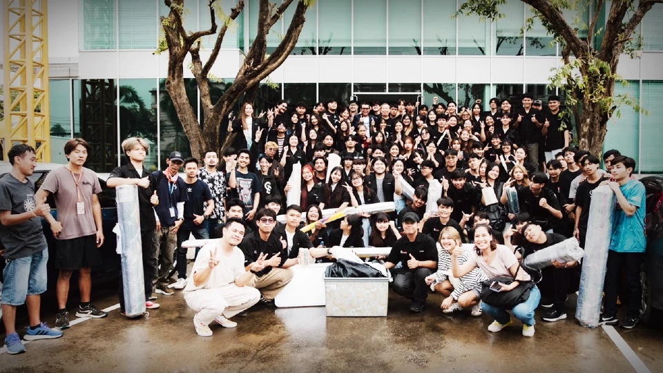 เด็กฟิล์ม มมส ยกทัพดูงานบริษัทโปรดักชั่น ย้ำเรียนภาพยนตร์ ต้องรู้คนรู้งาน