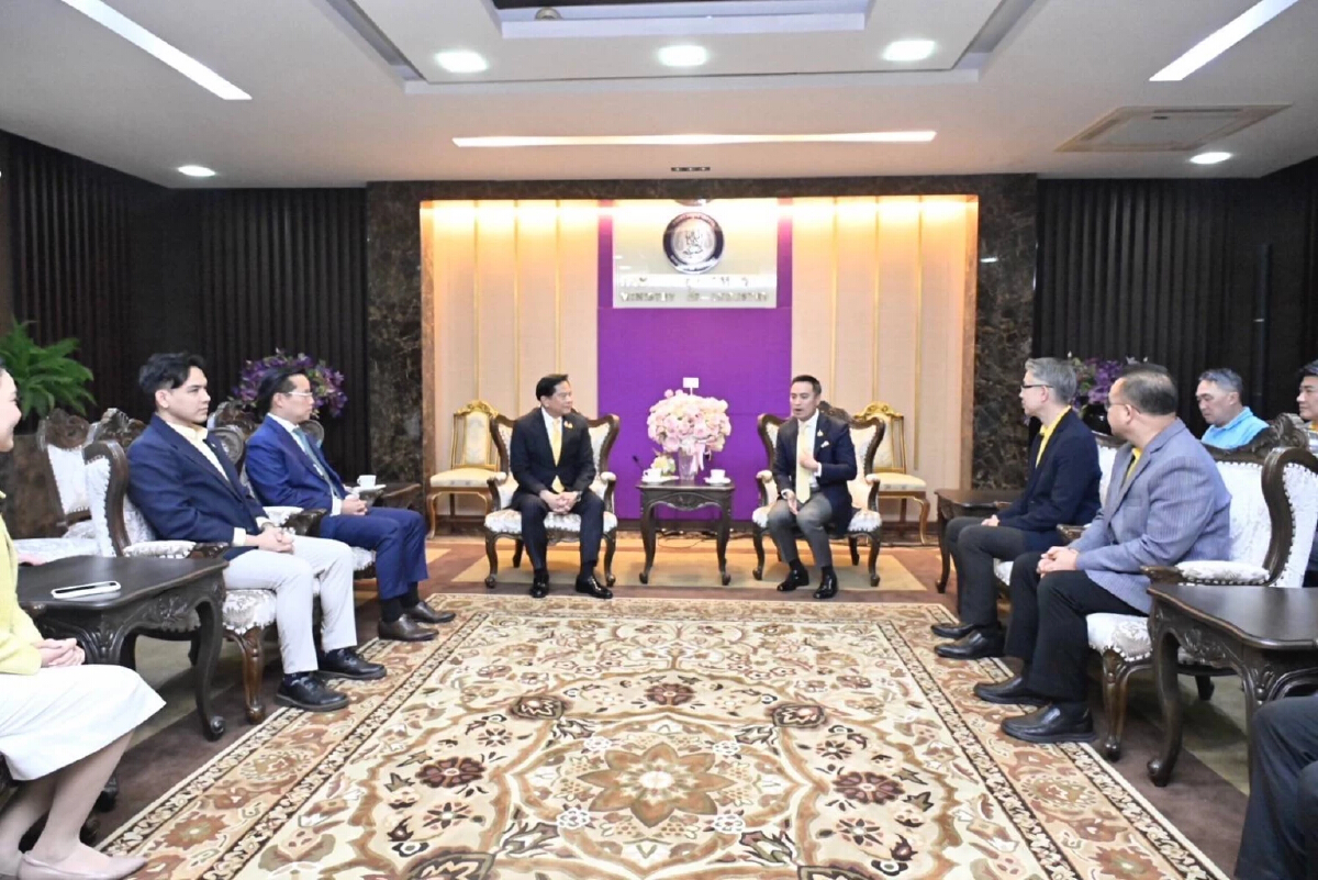 'พีระพันธุ์-เอกนัฏ' ผนึกความร่วมมือ 2 กระทรวง ปฏิรูปอุตสาหกรรมไทย