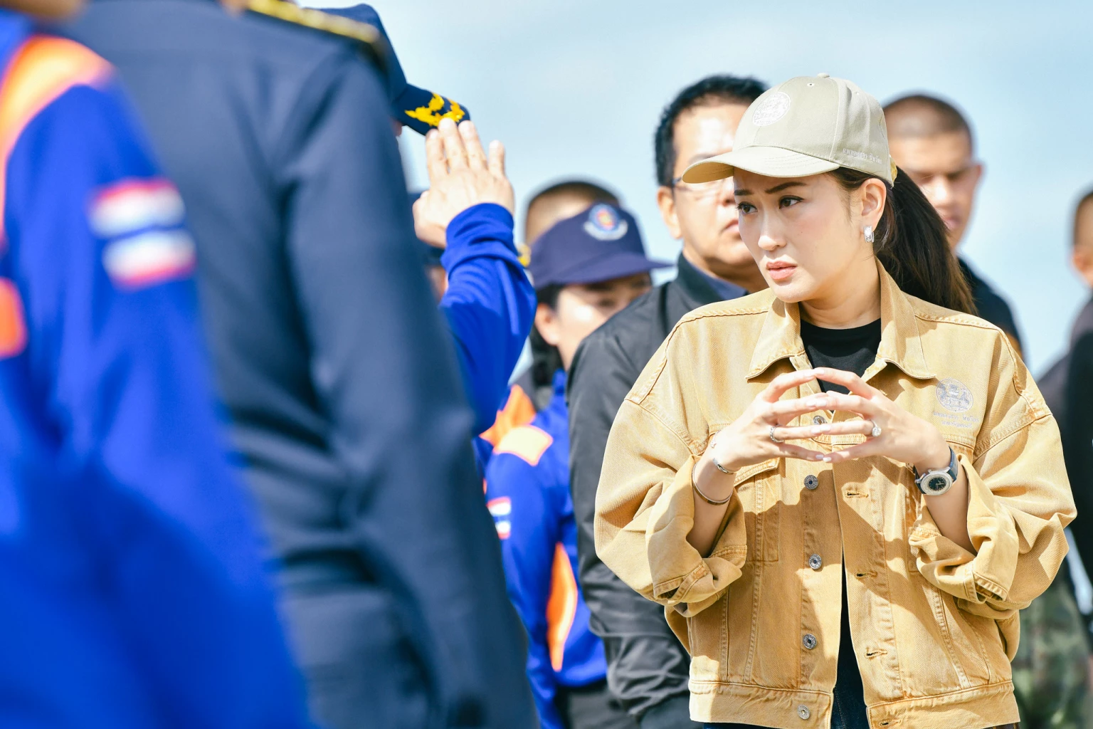 Rising Above the Floods: Pae Thongtarn Takes Charge in Chiang Rai, Unites with Pichai to Boost Economy