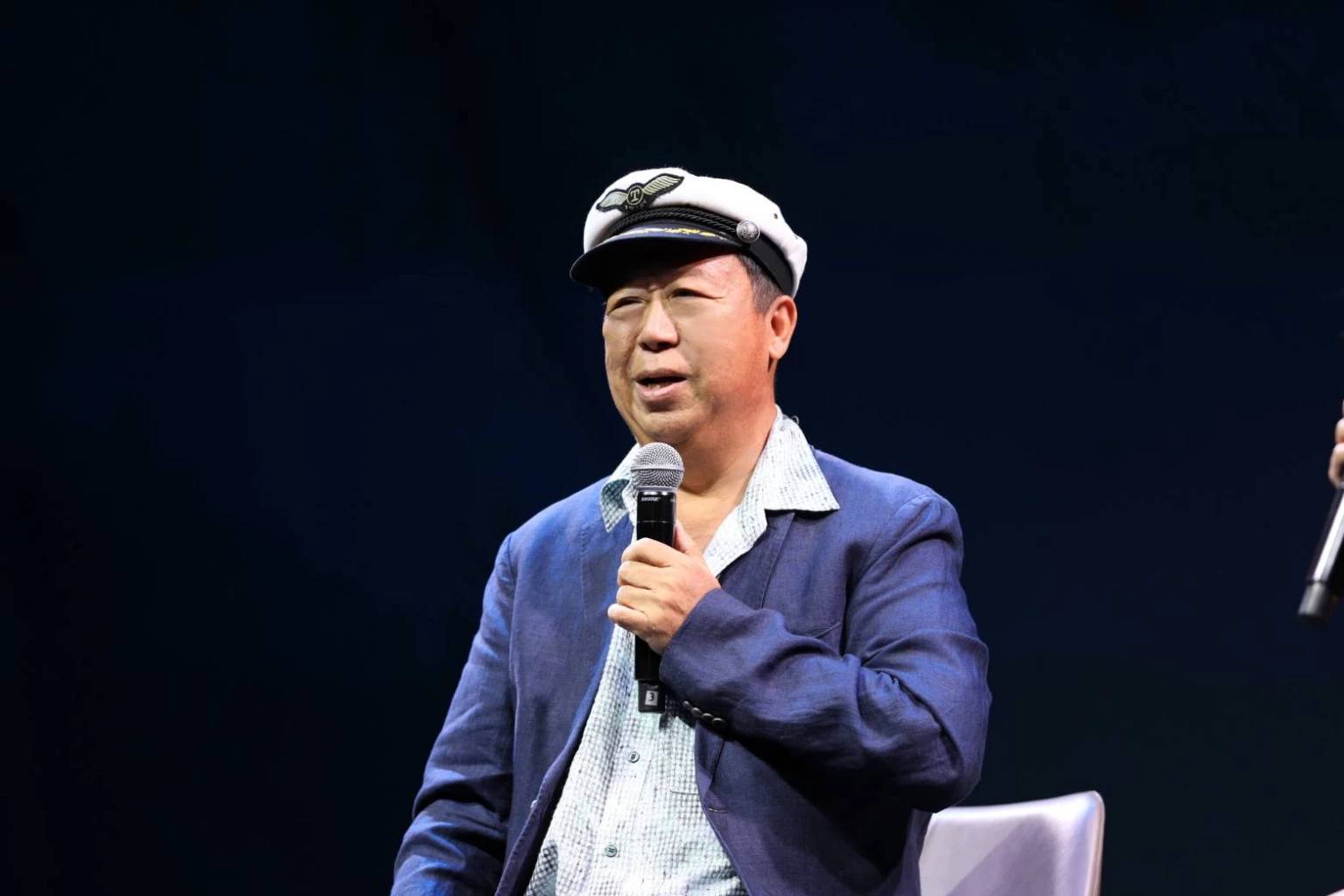 Swimming Against the Tide: Why ‘Fast Fish Eat Big Fish’ May Not Be the Holy Grail for CEOs Battling Chinese Capital