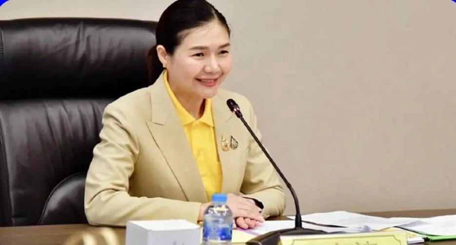 'จิราพร' ชี้ถอนใบอนุญาต 'ดิไอคอน' ต้องรอบคอบ ปัดมีธงกลั่นแกล้งใคร