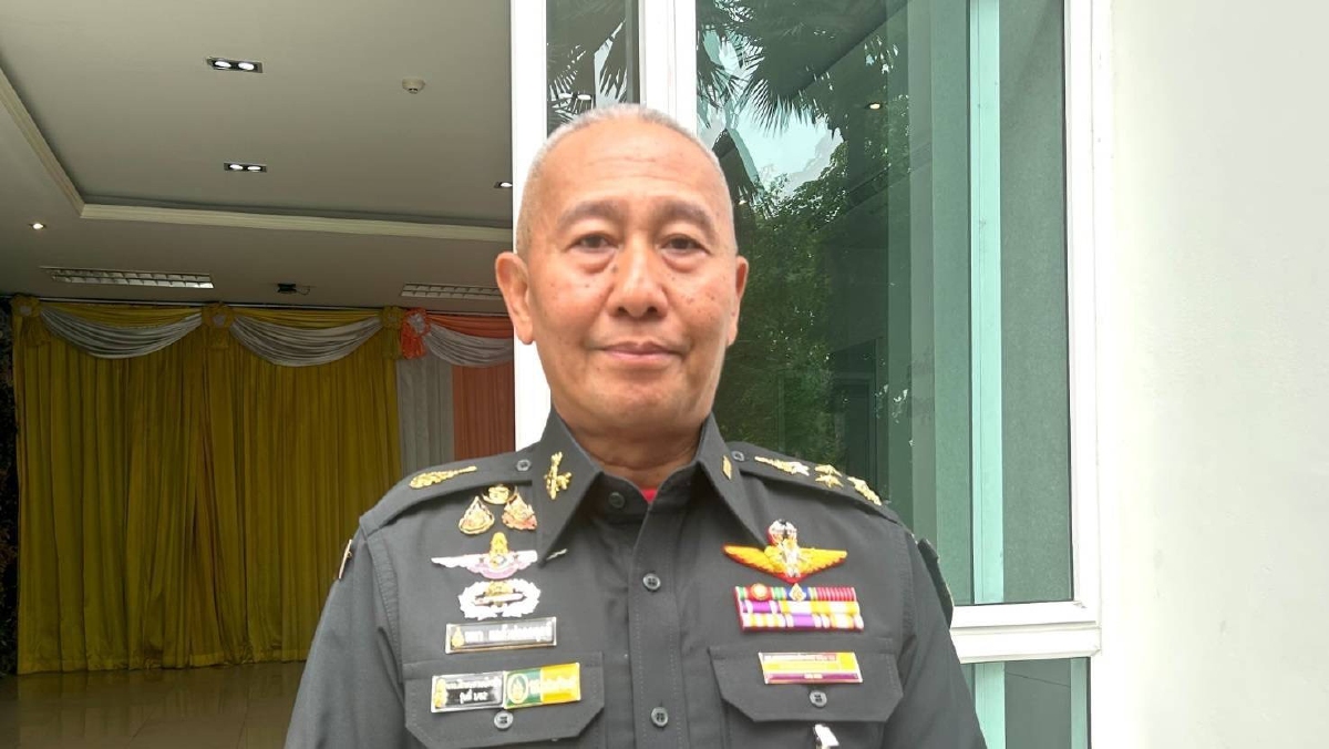 .ผบ.ทบ. เซ็นต์โผผู้พัน ปรับย้ายขุมกำลังรบ ราบ-ม้า-ปืน-รบพิเศษ 461 นาย.