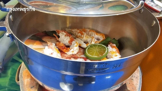 ร่วมฉลอง ‘ต้มยำกุ้ง’ และ ‘เคบายา’ ศูนย์การค้า เอ็มควอเทียร์