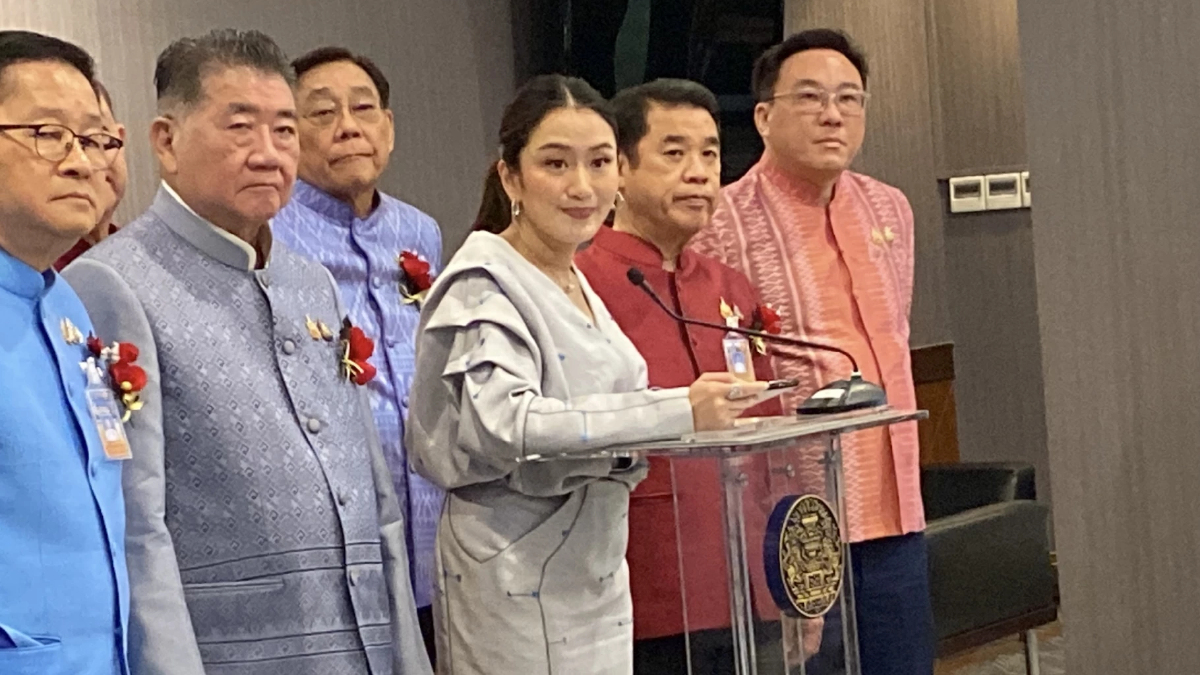 ‘แพทองธาร’ ชี้ พรรคร่วมฯ ชิง ‘นายก อบจ.’ เหมือนกีฬา จบไม่โกรธเกลียดกัน