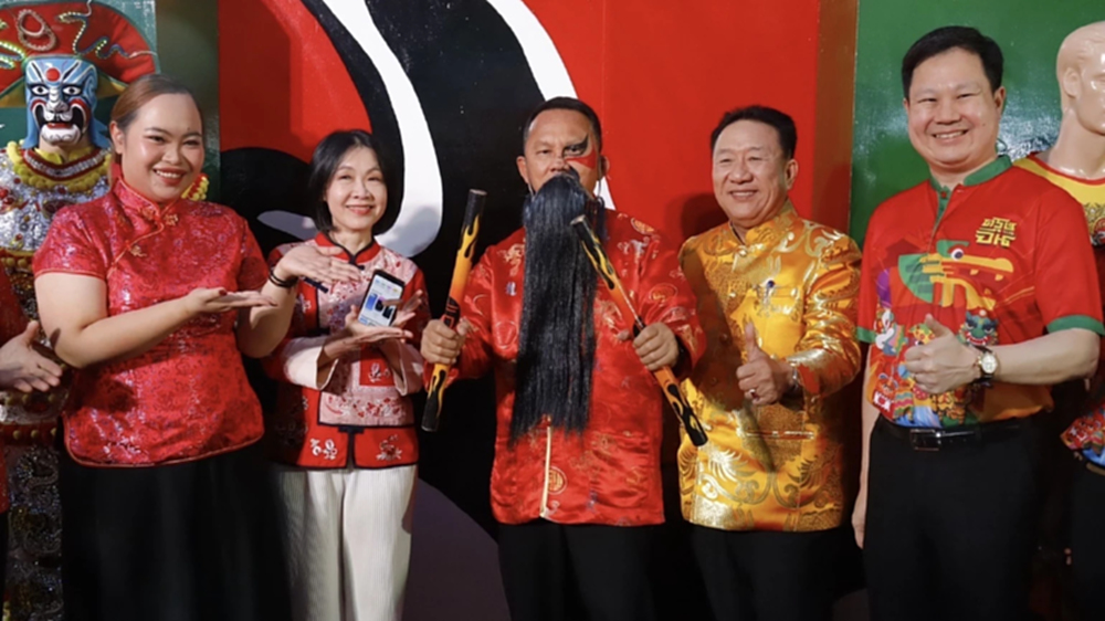 ‘สมศักดิ์’ แต่งงิ้ว เอ็งกอ นักสู้เขาเหลียงซาน ร่วม ‘เทศกาลตรุษจีน’  ปากน้ำโพ