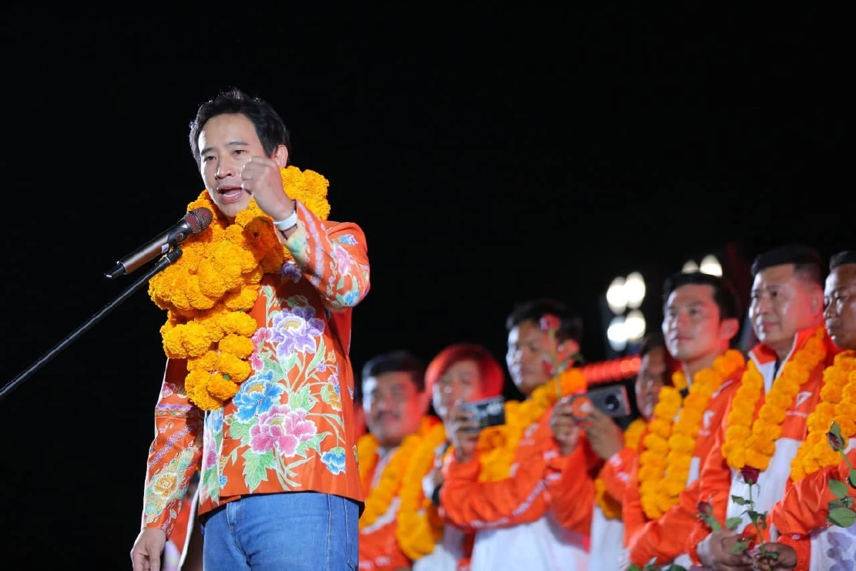 'พิธา' ลั่น 'หมอโอ' จิ๊กซอว์สุดท้ายชิงนายก อบจ.ภูเก็ต ชูนโยบาย Blockchain