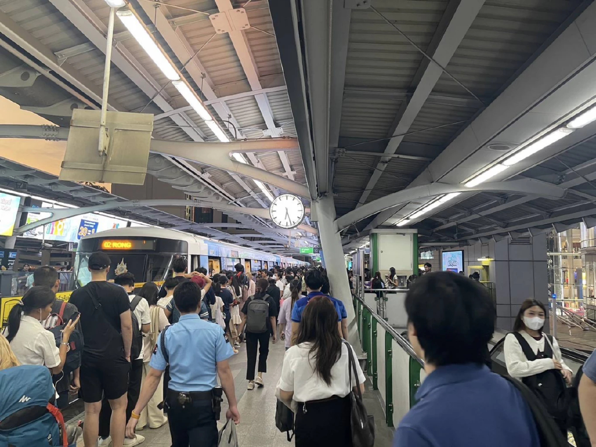 'สุริยะ' แจงงบกลางชดเชยรถไฟฟ้าฟรี 190 ล้านบาท ส่วนของ รฟม.ดึงใช้กำไรสะสม