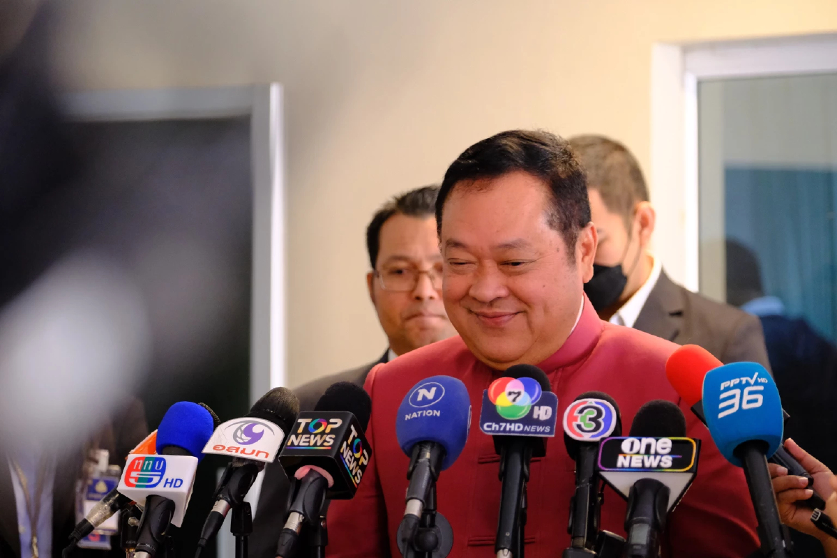 'ทวี' ไม่กังวล 'เสรีพิศุทธ์'จ้องจับยัดคุกเซ่นคดีชั้น 14