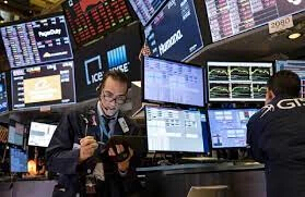 S&P 500 ปิดที่ระดับสูงสุดใหม่ ดาวโจนส์พุ่ง 400 จุด หลังทรัมป์ผลักดันลดอัตราดอกเบี้ย ราคาน้ำมัน
