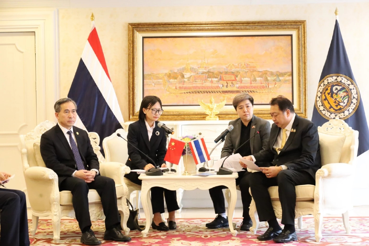 “สุชาติ”ถกประธาน CCPIT ขอเปิดตลาดโคมีชีวิต ขายสินค้าผลไม้ GI