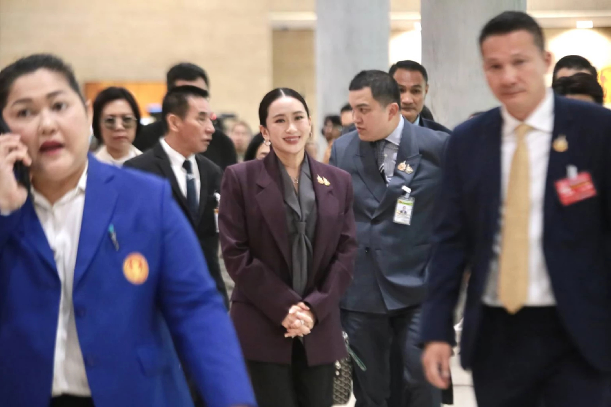 'นายกฯ'เข้าสภาฯ ตอบกระทู้ครั้งแรก ไม่หวั่น ถูกซักฟอกคนเดียว