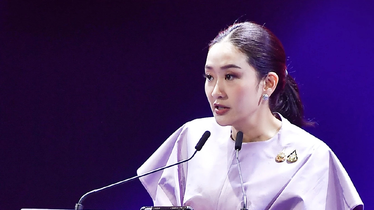 ‘แพทองธาร’ ปัด ควง ‘ทักษิณ’ พบ ‘อนุทิน-เนวิน’ เคลียร์ใจ