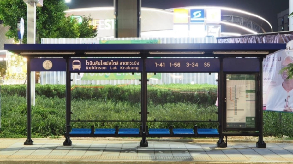 กทม. แจง งบสร้าง 'ศาลารอรถเมล์' รวมรื้อของเก่า เดินไฟฟ้า รางระบายน้ำ ปูพื้นใหม่