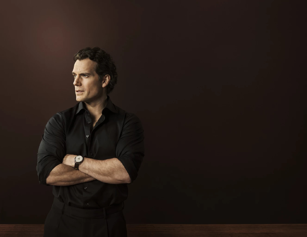 LONGINES ต้อนรับ HENRY CAVILL ตัวแทนของความสง่างามเหนือกาลเวลาในจิตวิญญาณยุคใหม่