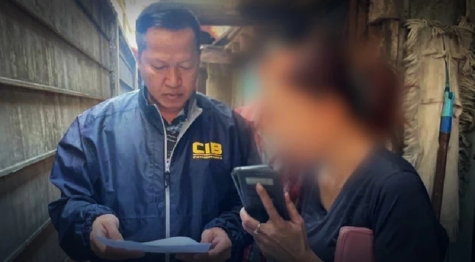 ขบวนการหลอกขายแบงก์ดอลลาร์ปลอม จับ 2 สาวใหญ่ที่สีลม-ชลบุรี