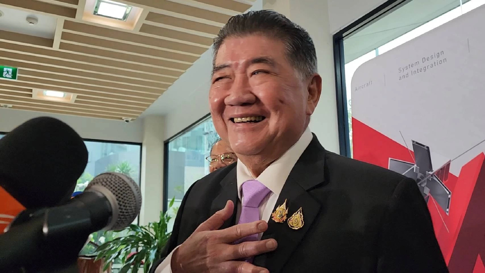 ภูมิธรรม พูดติดตลก ผมโดนด้วยไหม บอกอย่าไปฟังมาก ข่าวปรับ ครม.