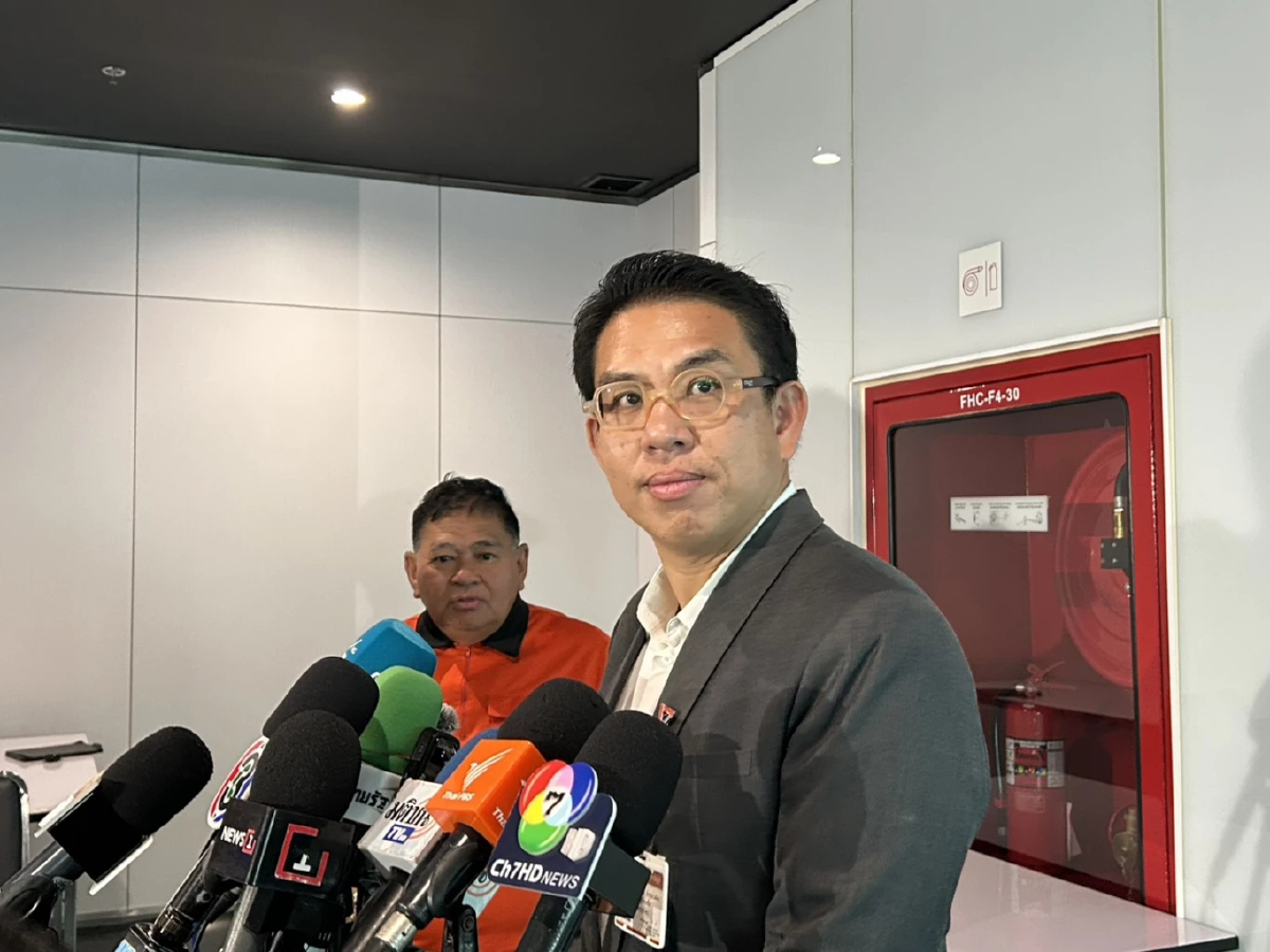 'วิโรจน์' จับตาความโปร่งใส 'ร่างกม.เอนเตอร์เทนเมนท์คอมเพล็กซ์'