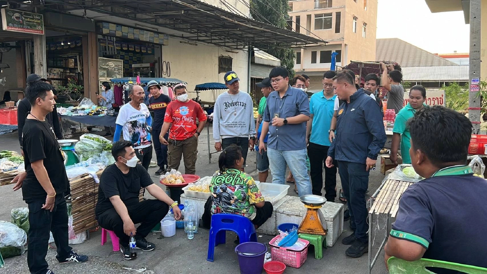 ปฏิบัติการรุกแผง ล็อคต่างด้าว แย่งอาชีพคนไทย จับแรงงานเมียนมา