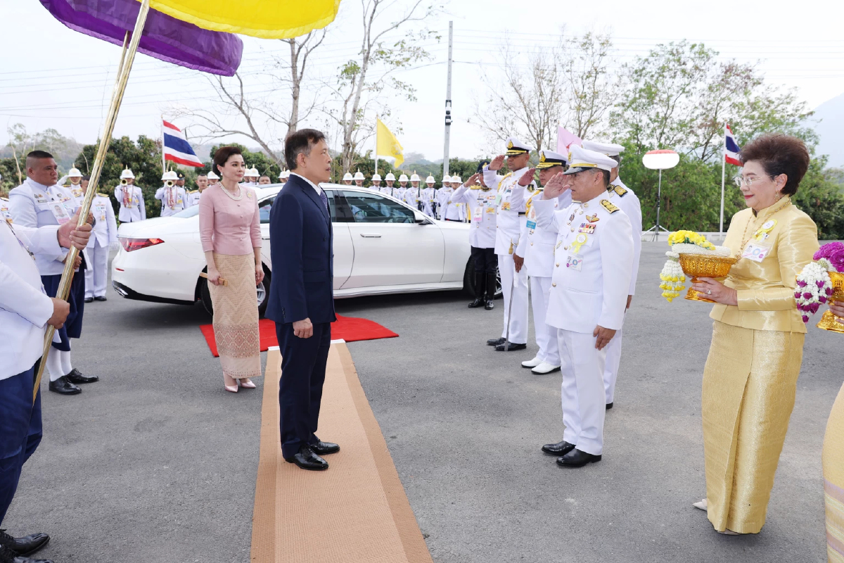 ในหลวง-ราชินี เสด็จฯ ไปทรงประกอบพิธีสมโภชพระสมเด็จองค์ปฐม "พระพุทธเมตตา" ณ วัดเทพประทาน (อธิพร) จ.จันทบุรี
