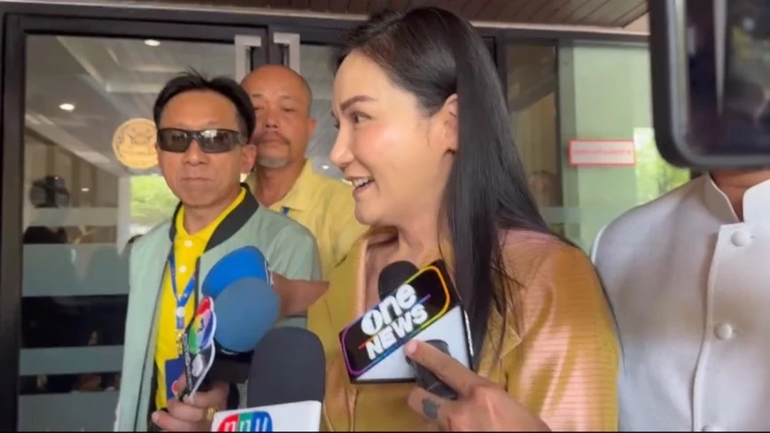 'นฤมล' ลั่นพร้อม100% นำ 24 เสียงยกมือโหวต 'นายกฯ'สู้ศึกซักฟอก